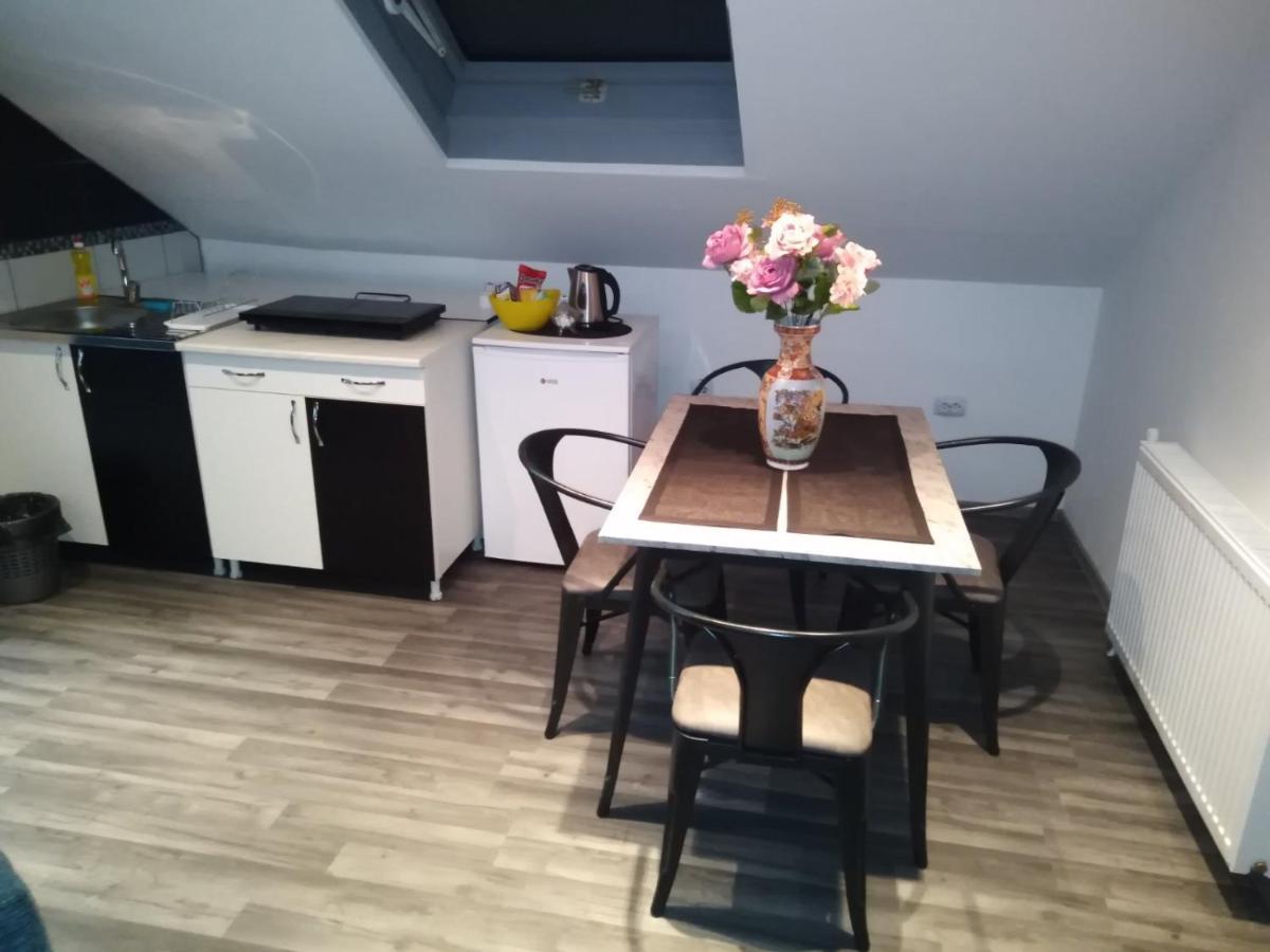 Happy House Apartment Belgrade Exterior photo